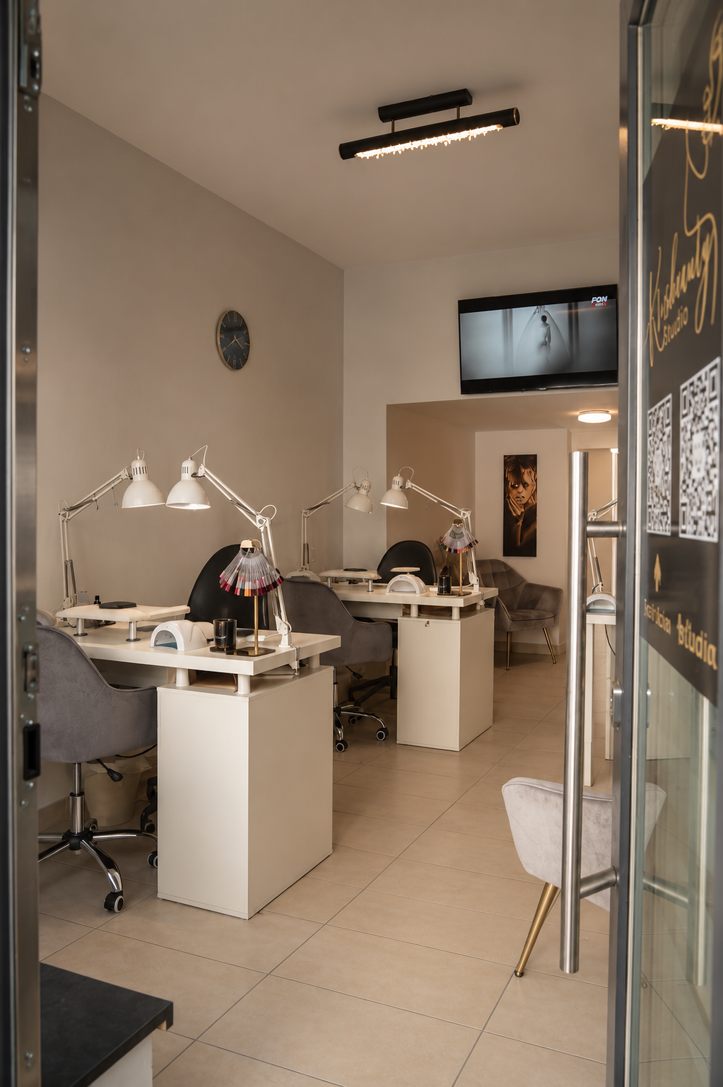 KrisBeauty Studio